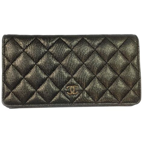 chanel wallet gold speckles